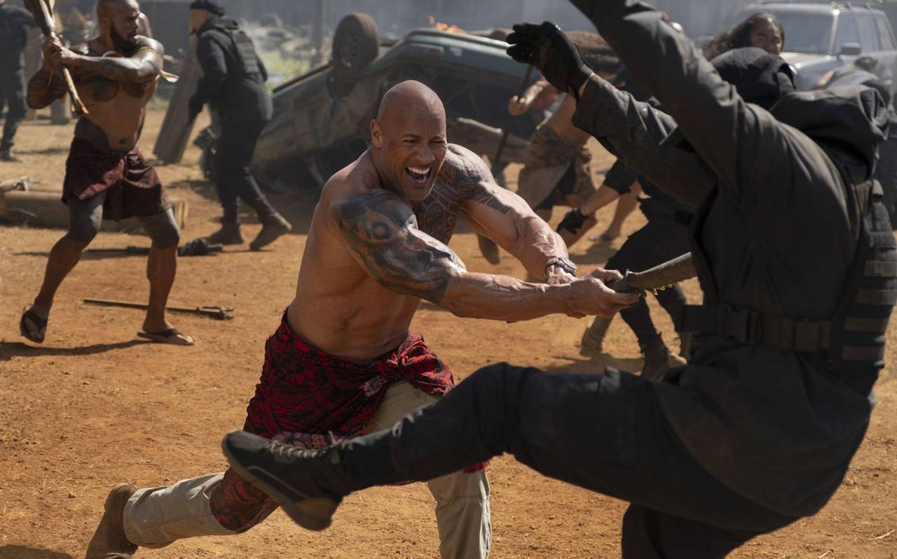 Secret-Service-Agent Luke Hobbs kämpft sich durch.