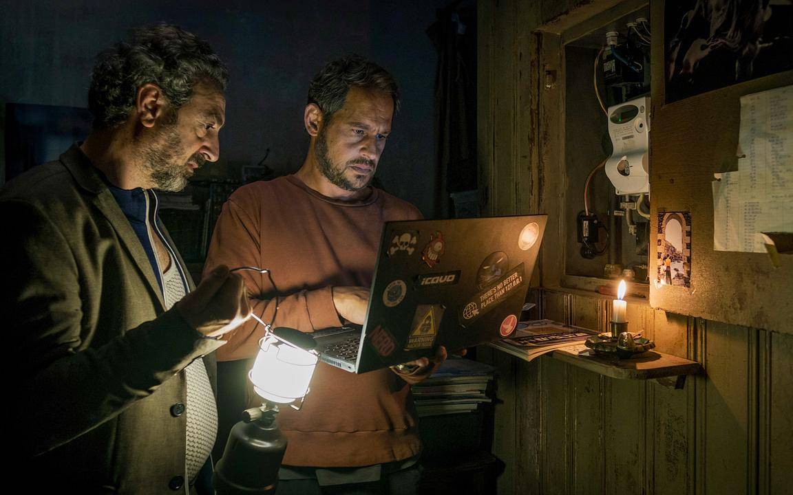 Was hat Pierre mit dem Blackout zu tun?