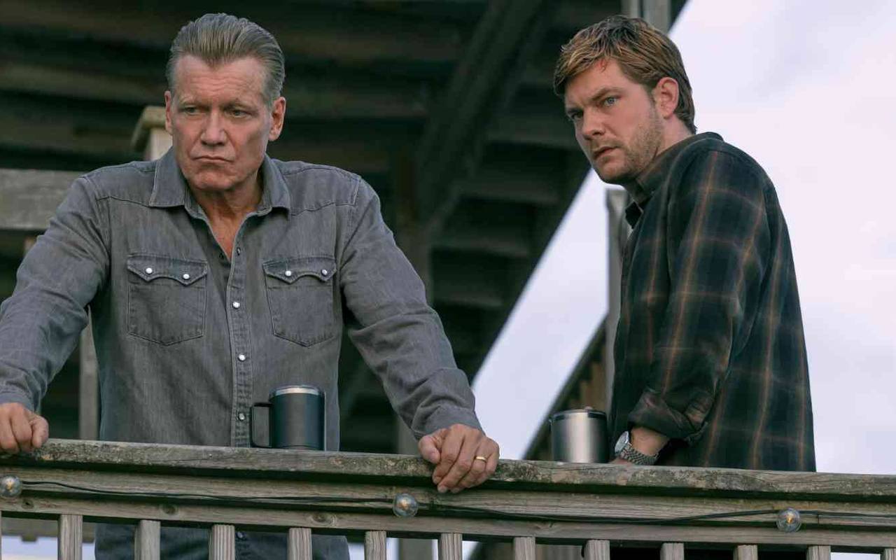 Vater und Sohn werden Drogenkuriere.