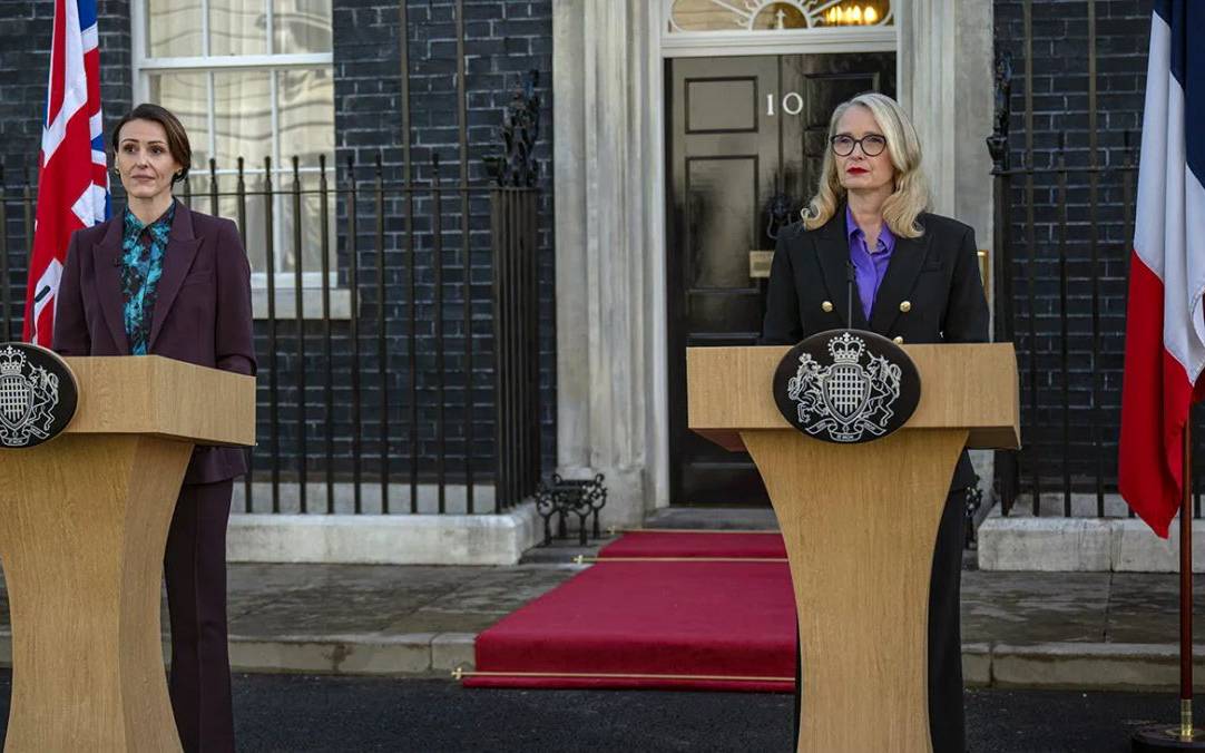 Die beiden Staatsoberhäupter geben eine Erklärung ab.