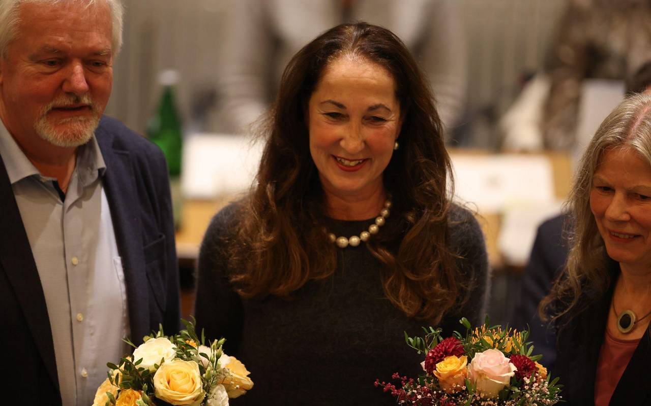 Nach Messerangriff: Bürgermeisterin von Herdecke startet