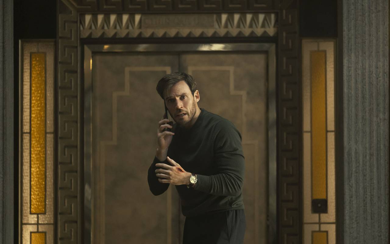 Laz nimmt die Ermittlungen auf.