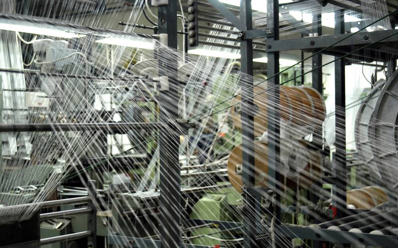 Bandweber Bandweberei Ronsdorf Webstuhl Weberei weben