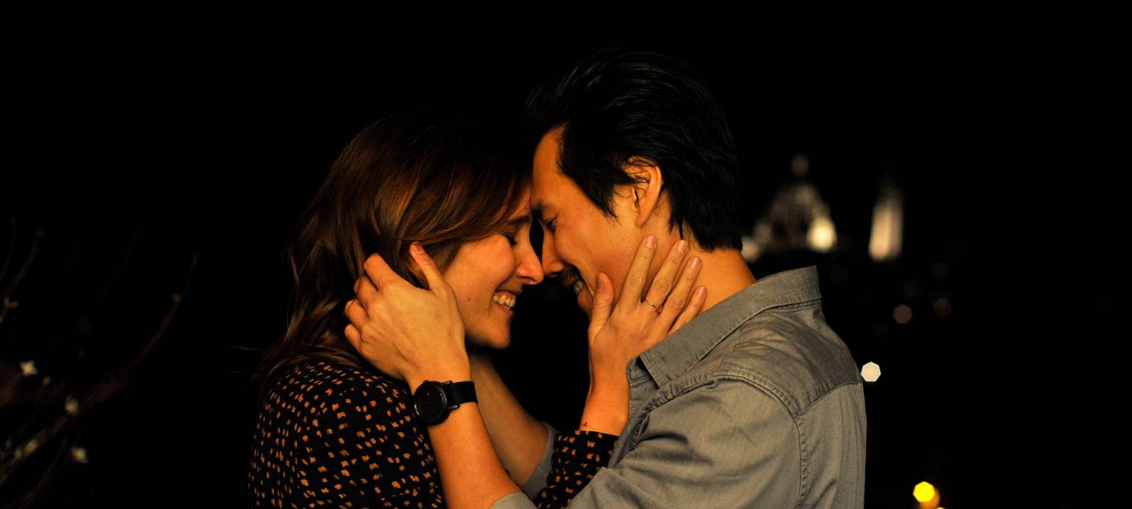 François und seine Freundin Sophie freuen sich auf das gemeinsame Kind.