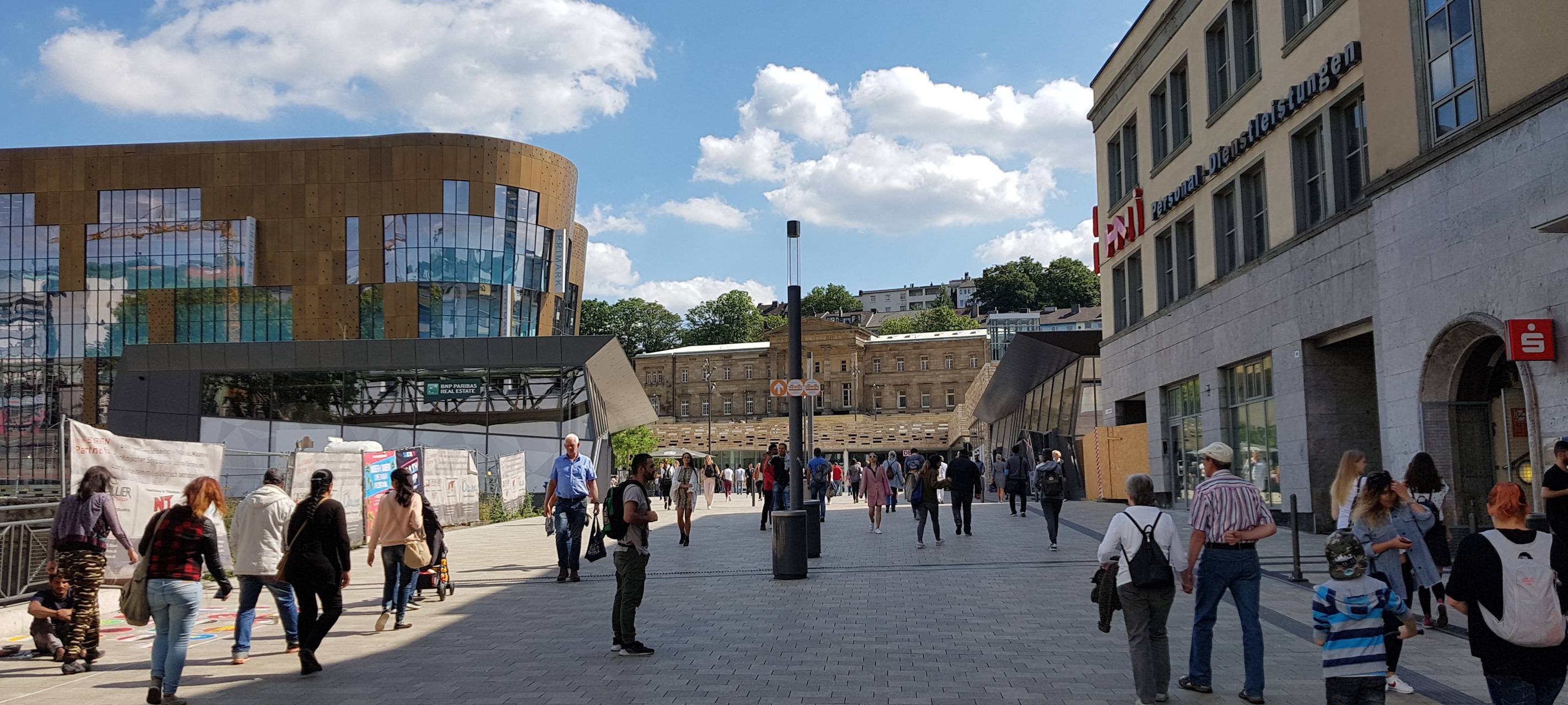 Döppersberg Elberfeld Elberfelder City Fußgängerzone Innenstadt Geschäftsbrücke