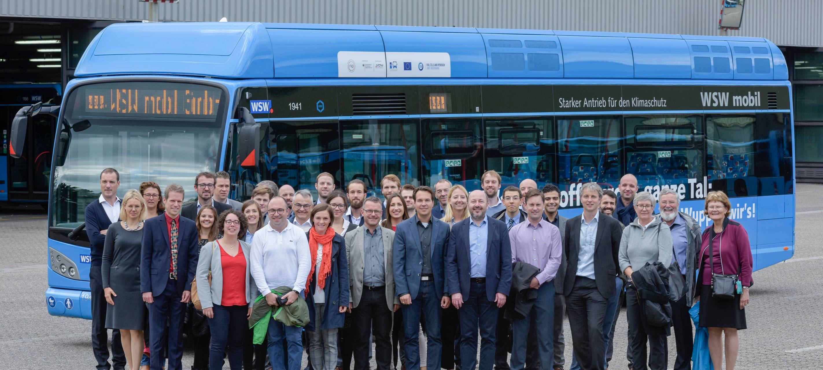 Erster Wasserstoffbus ist da