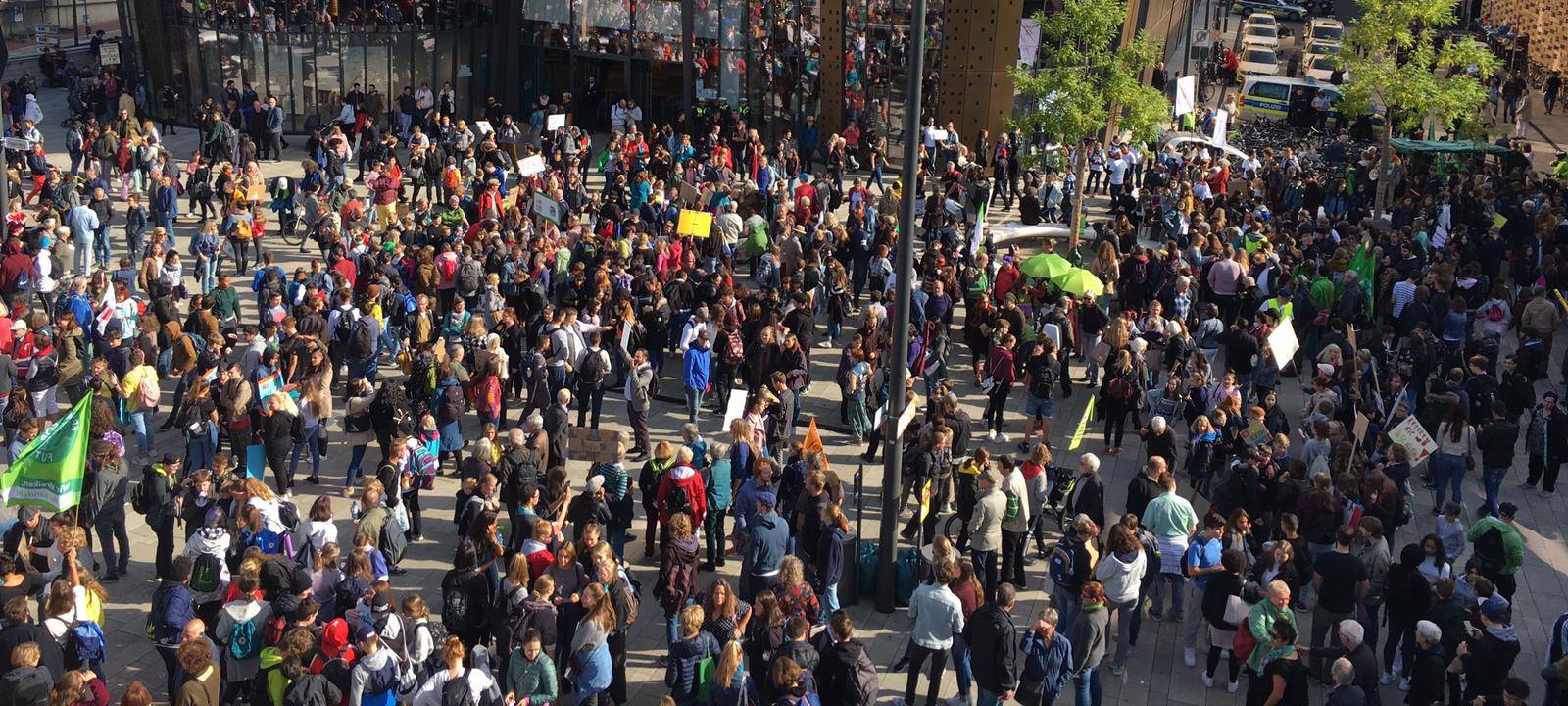 Uni-Studie: Engagierte Jugendliche sind glücklicher