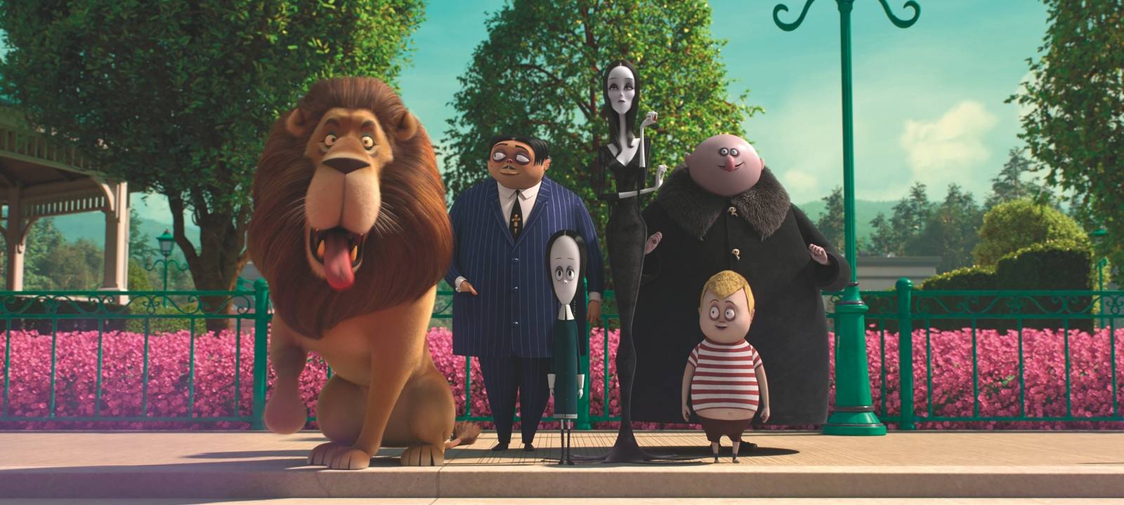 Die Addams auf der Suche nach einer neuen Bleibe.