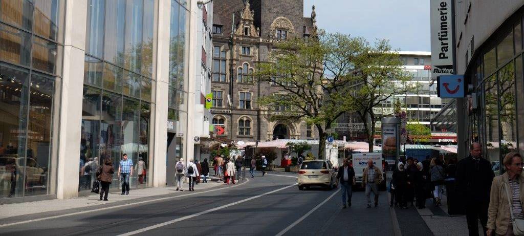 Ärger um Radweg am Wall