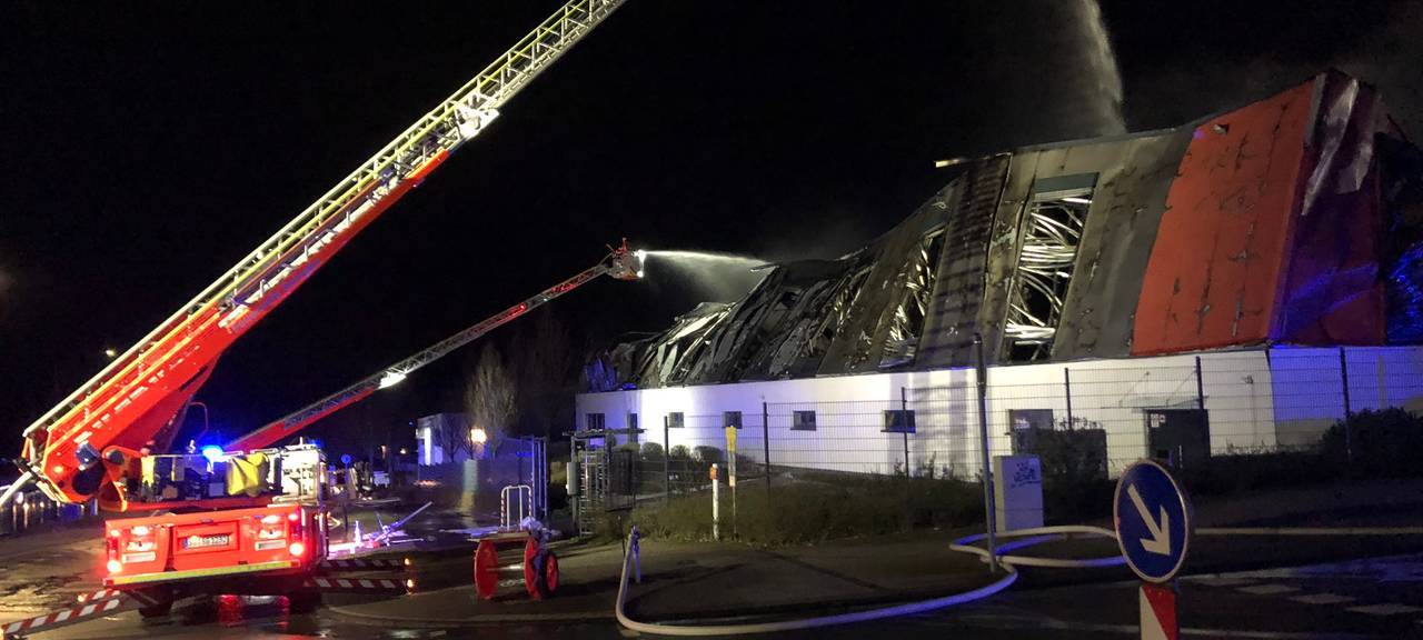 Großbrand: Solinger Sirenen wecken Wuppertaler