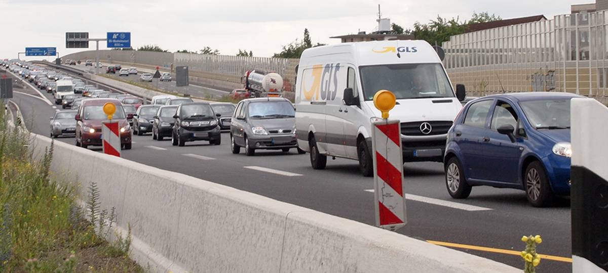 Brückenabriss an der A1