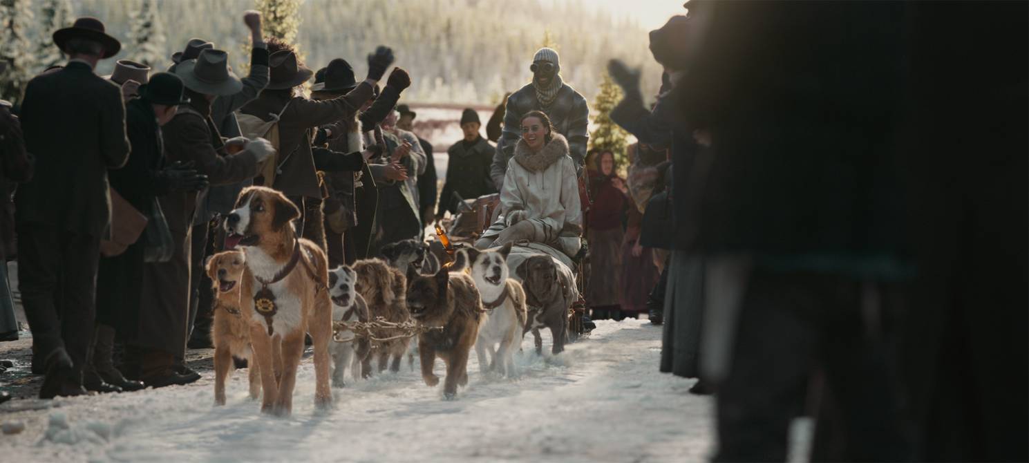 Buck als Schlittenhund.