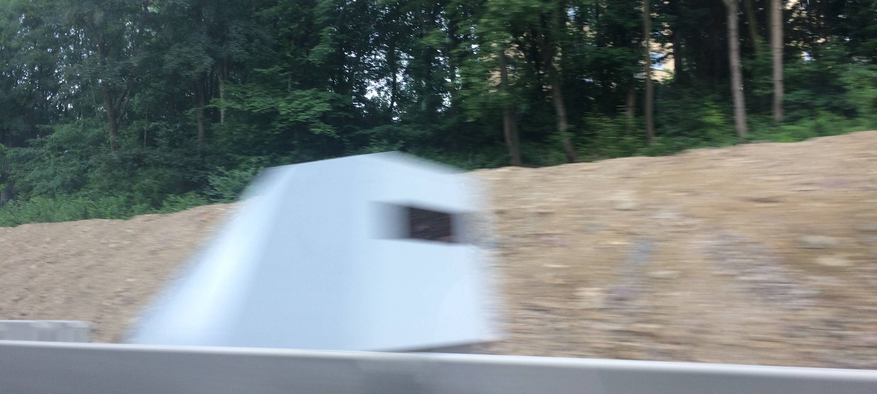 Blitzeranhänger mehrfach sabotiert