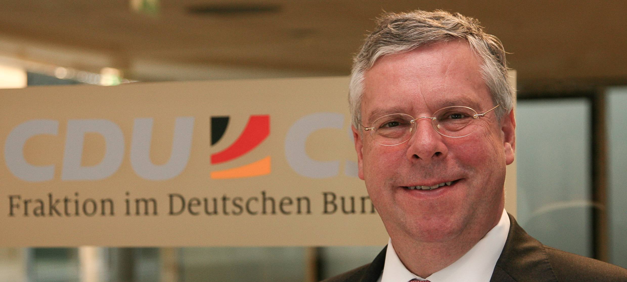 Fluthilfe: Hardt verspricht schnelle Entscheidung