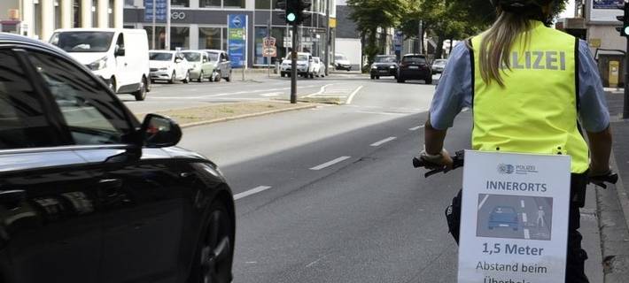 Fahrrad: Polizei setzt sich für Sicherheitsabstand ein