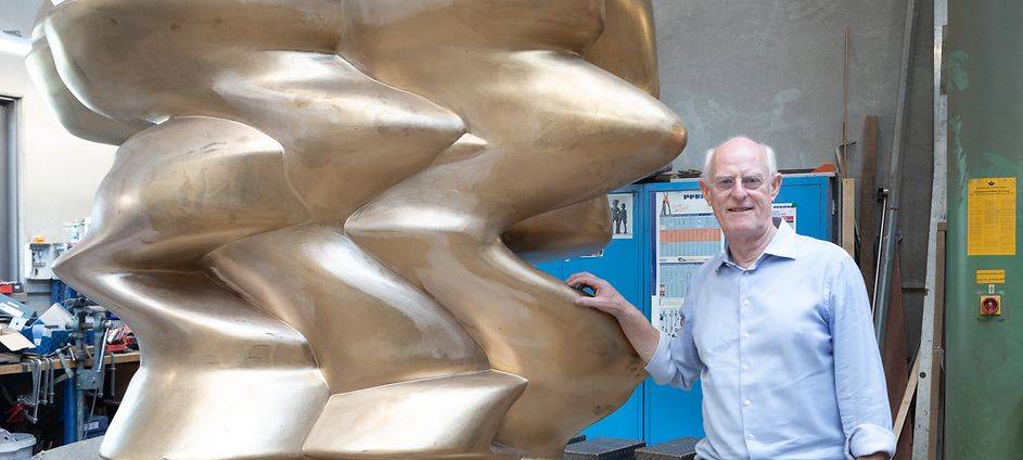Tony-Cragg-Skulptur am Bundestag