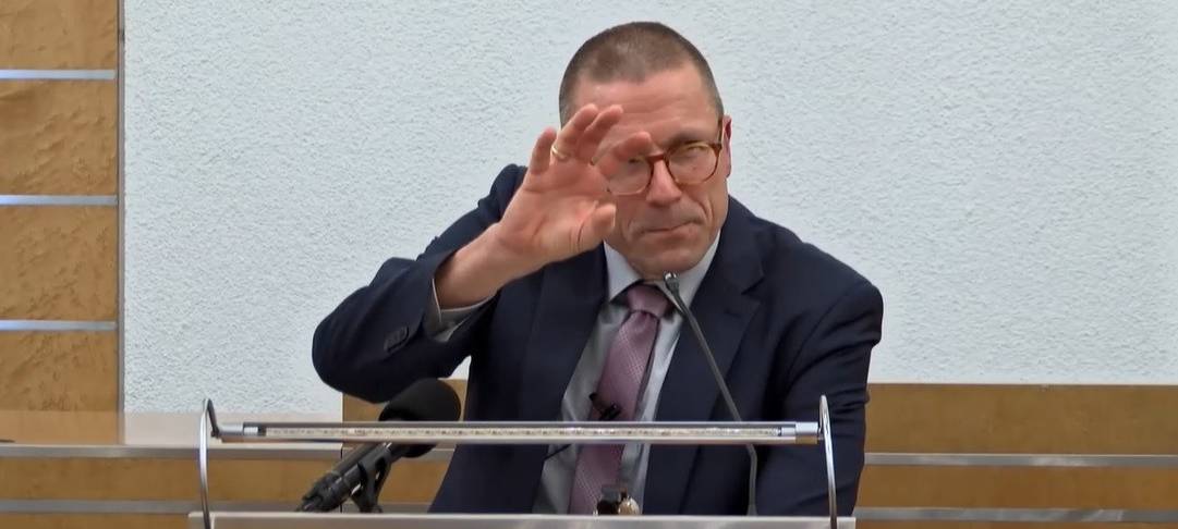 Schneidewind fordert 2G