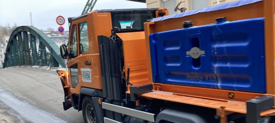 Glätte: Winterdienst unterwegs