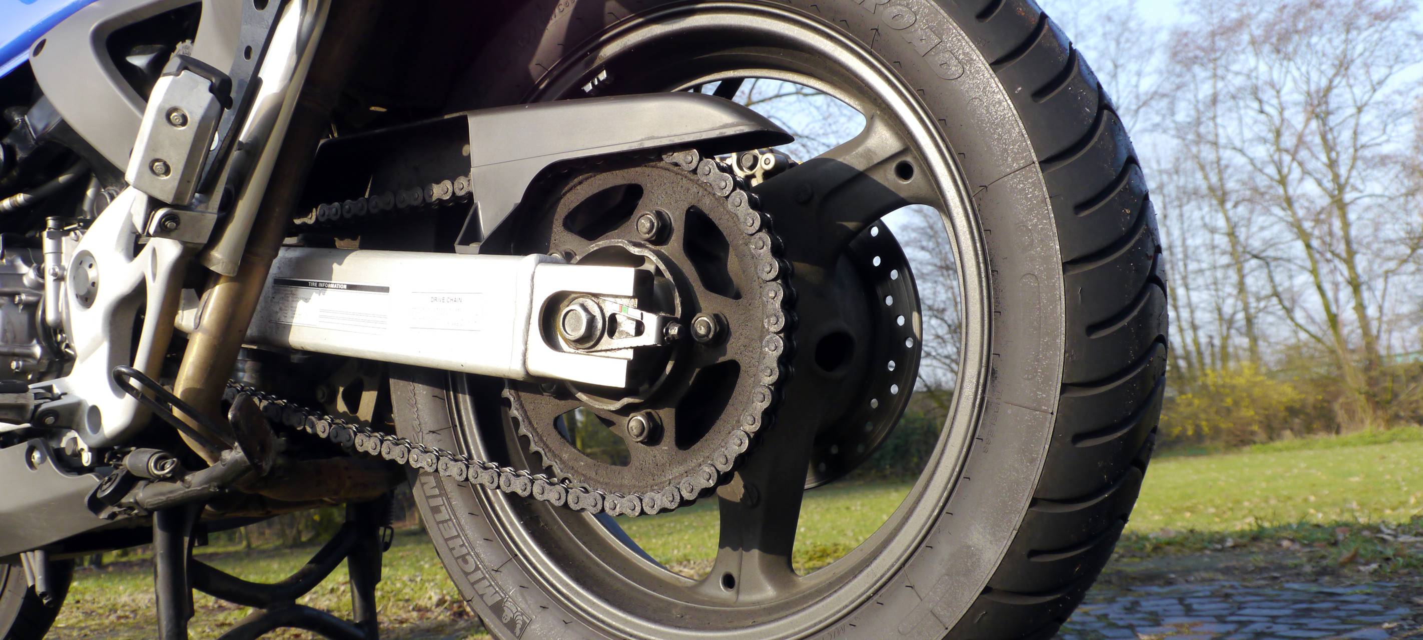 Motorradfahrer stirbt nach Unfall