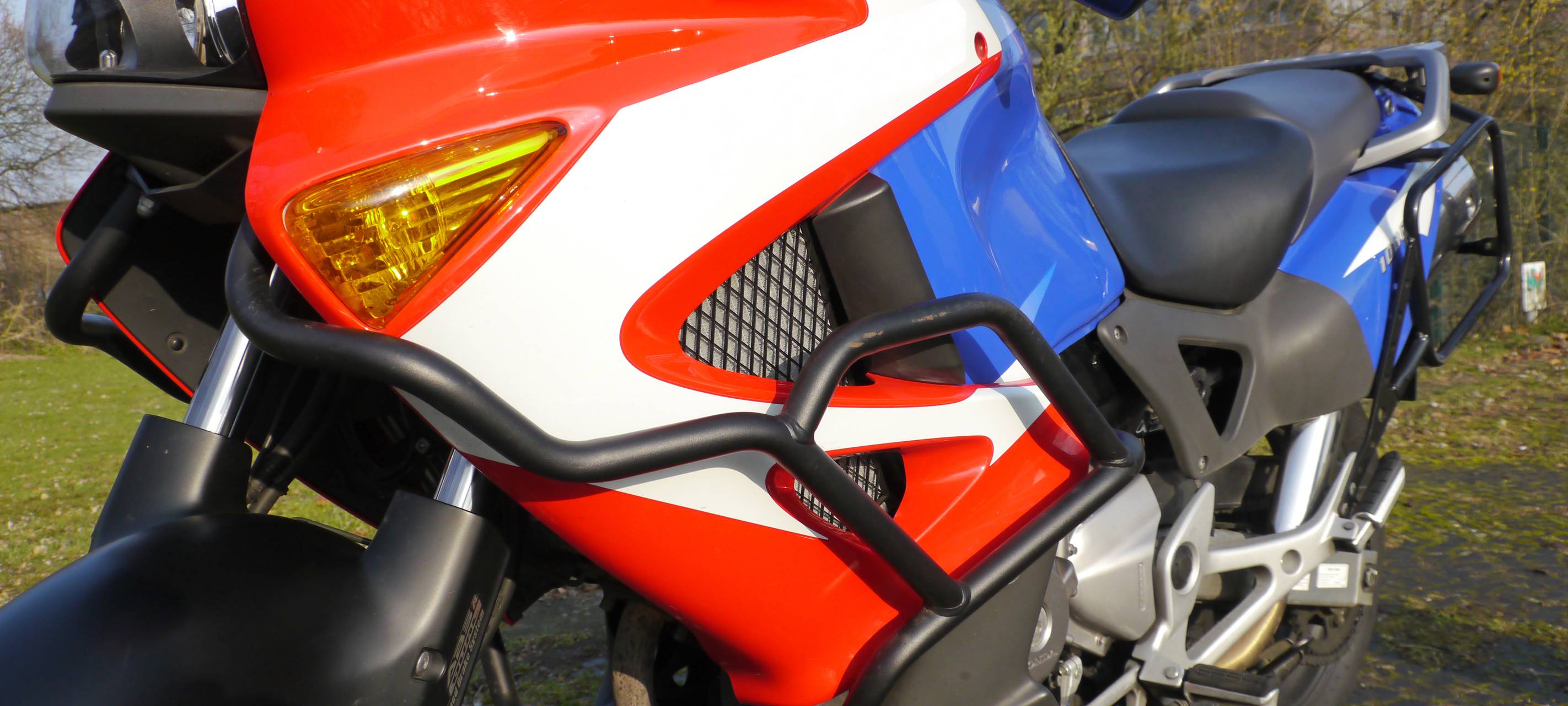 Motorradsegnung auf dem Laurentiusplatz