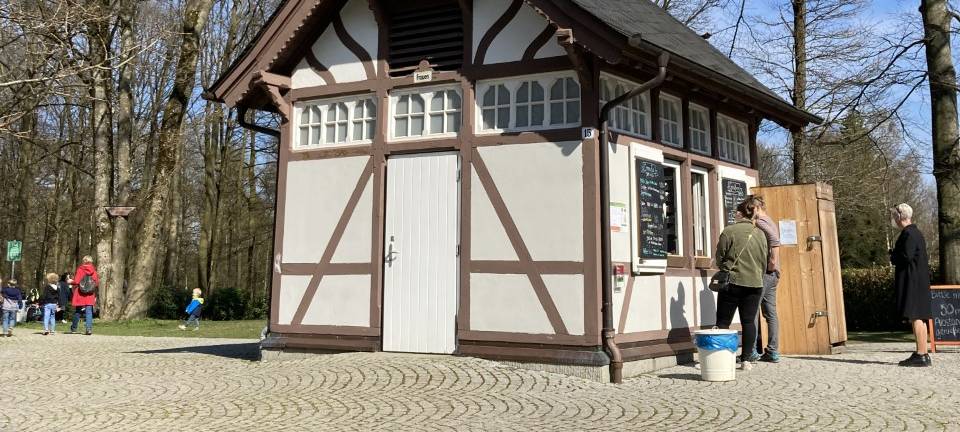 Neue Filiale von „Creme Eis“