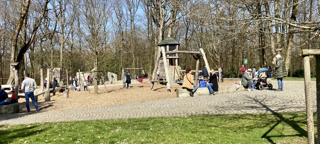 Schönster Spielplatz Toelleturm