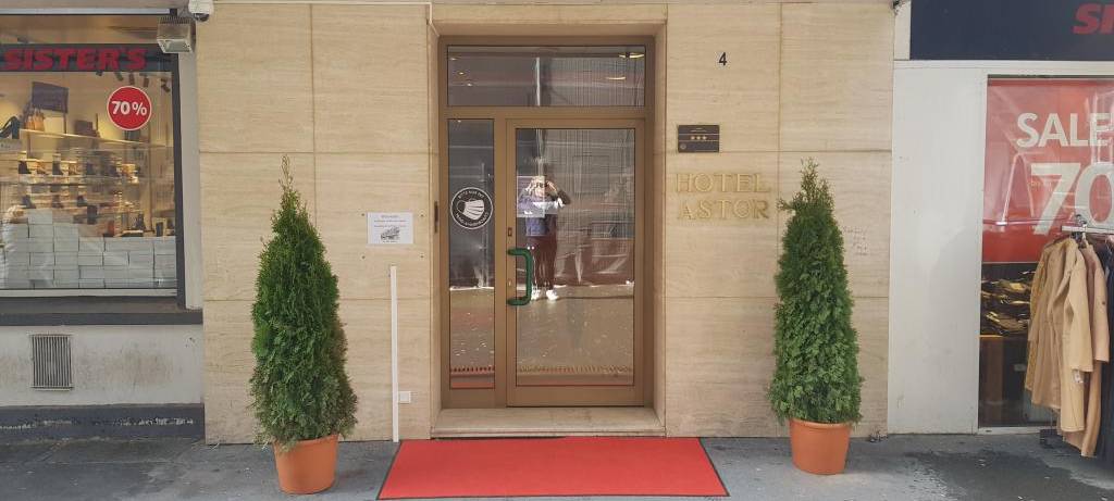 Elberfelder Hotel wieder auf