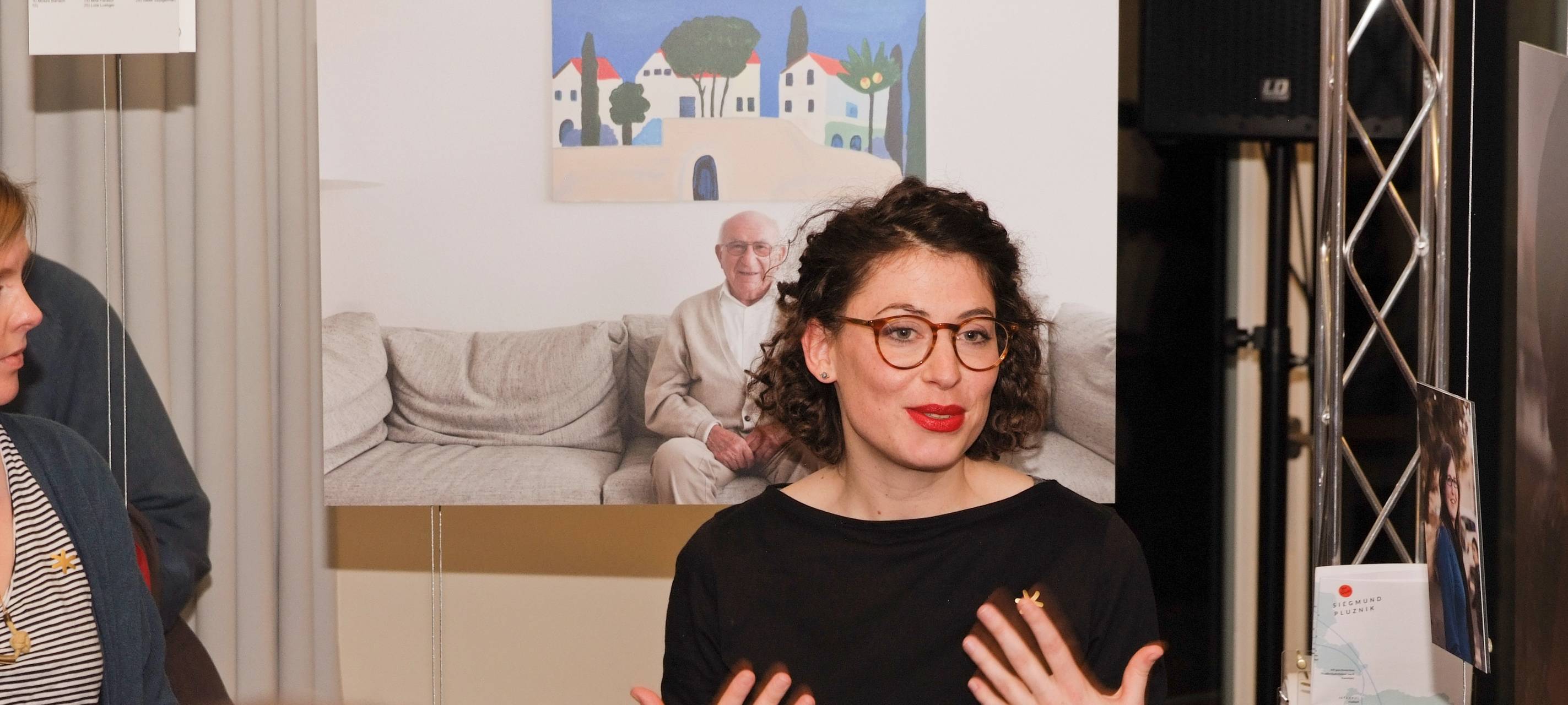 Botschafterin für Demokratie und Toleranz