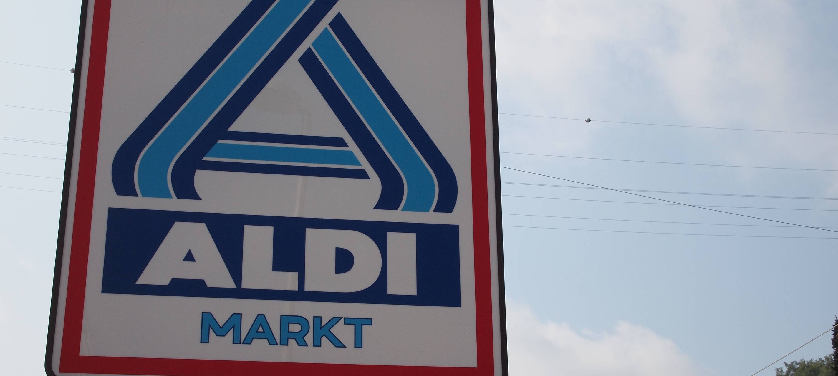 Aldi plus Kita im Bau