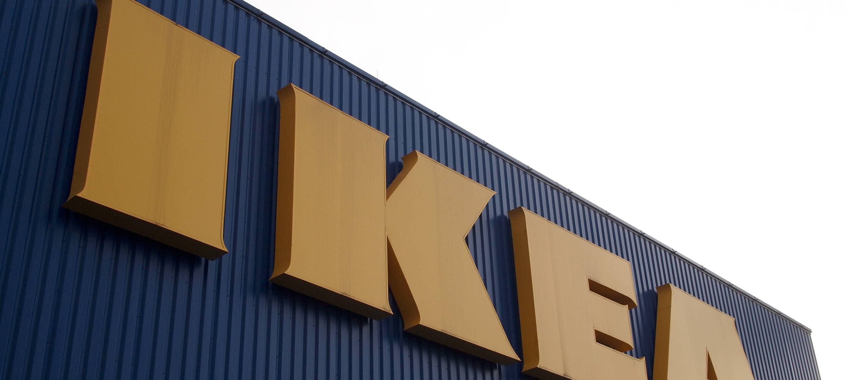 Ikea öffnet mit Auflagen