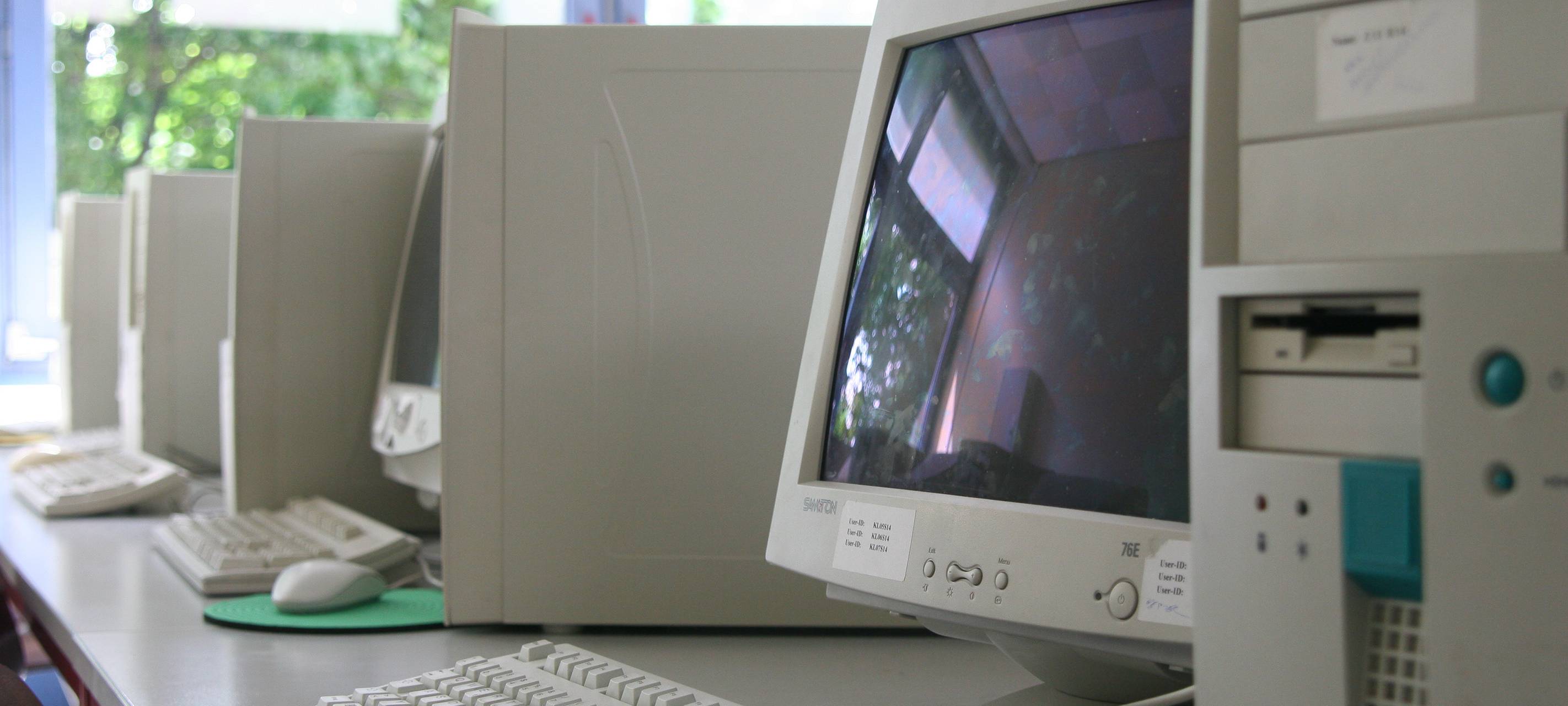 FDP kritisiert langsames Internet an Schulen