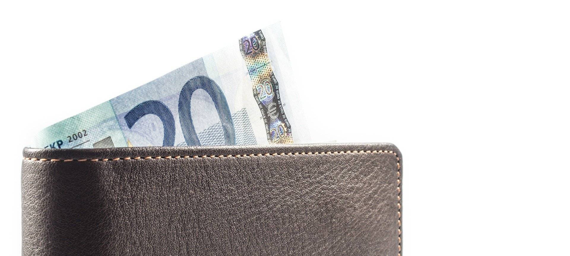 Seniorin in Langerfeld beklaut