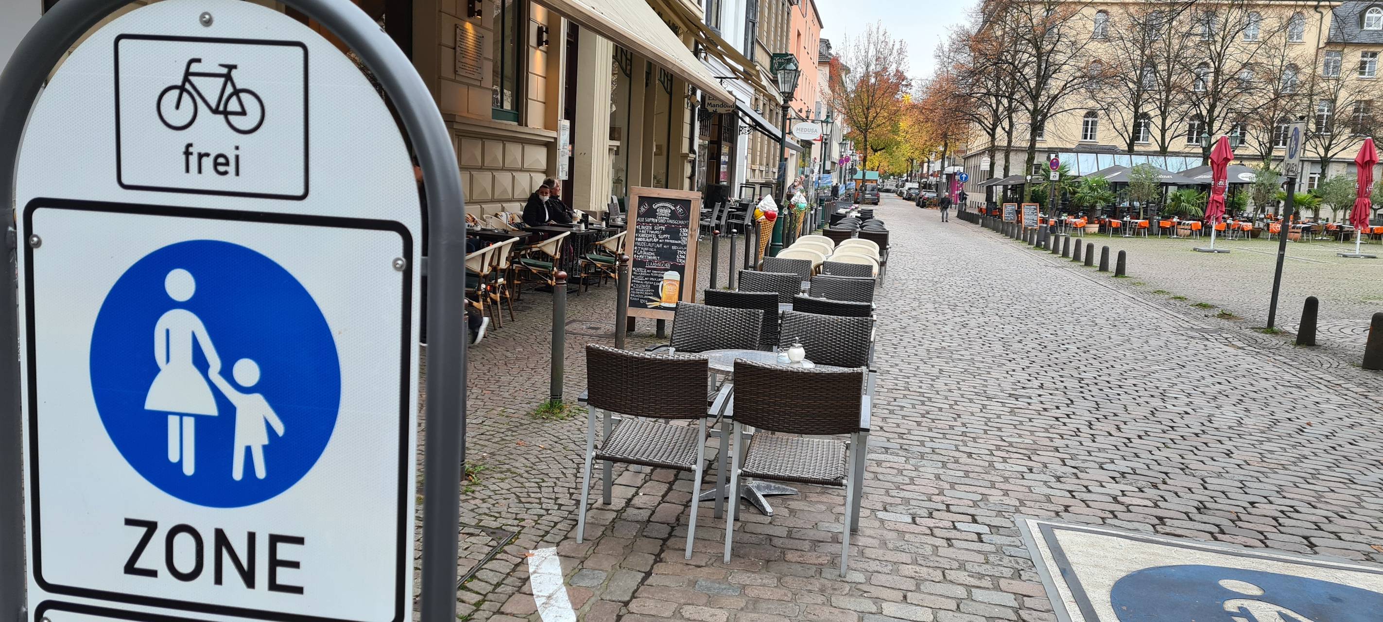 Wie findet Ihr den autofreien Laurentiusplatz?