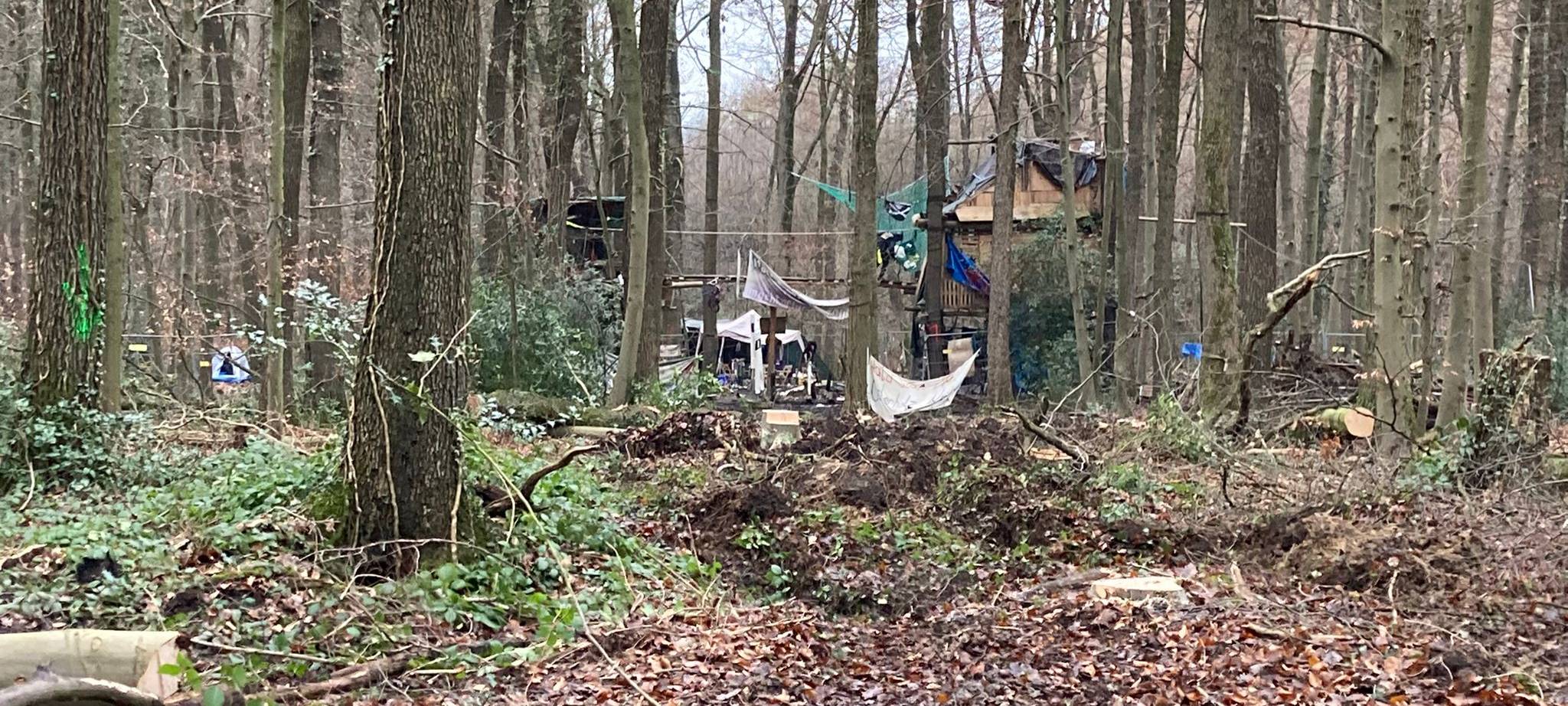 Waldbesetzer im Polizeigewahrsam