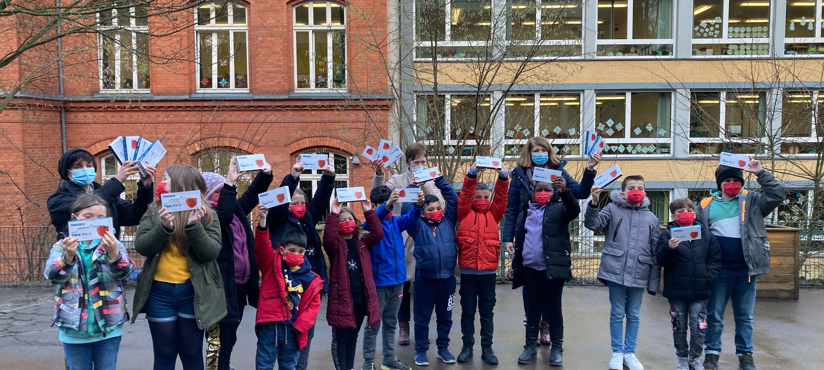 Maskenspenden für Grundschulen
