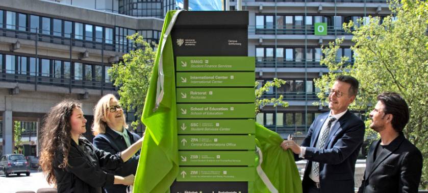 Neue Wegweiser an der Uni