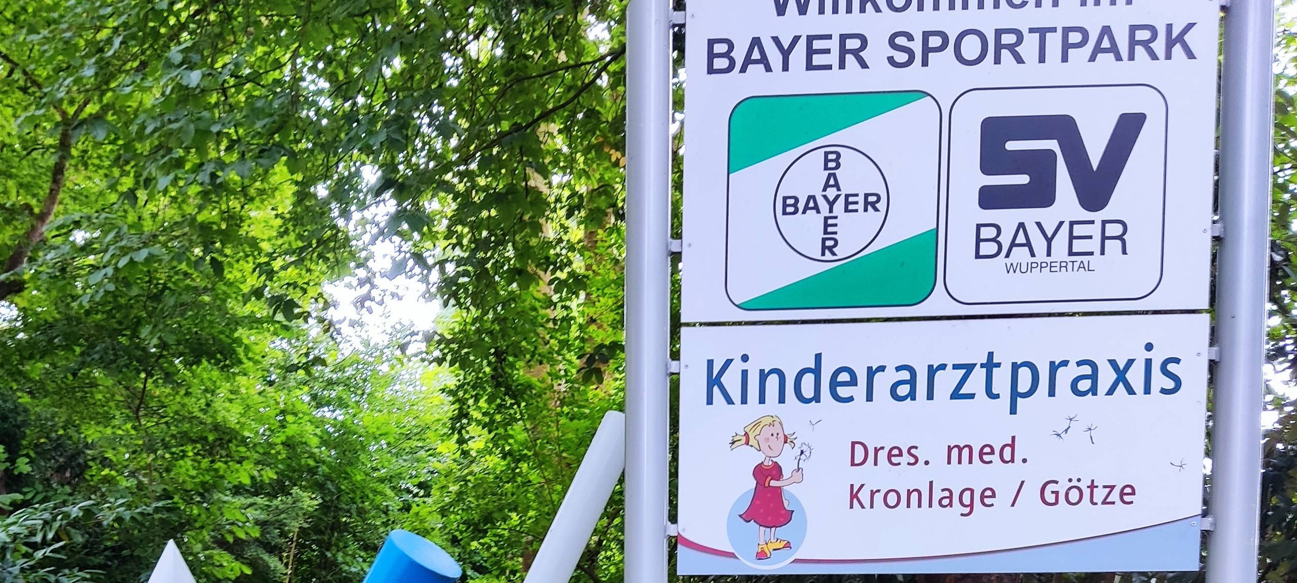 Was hat in Sonnborn geknallt?