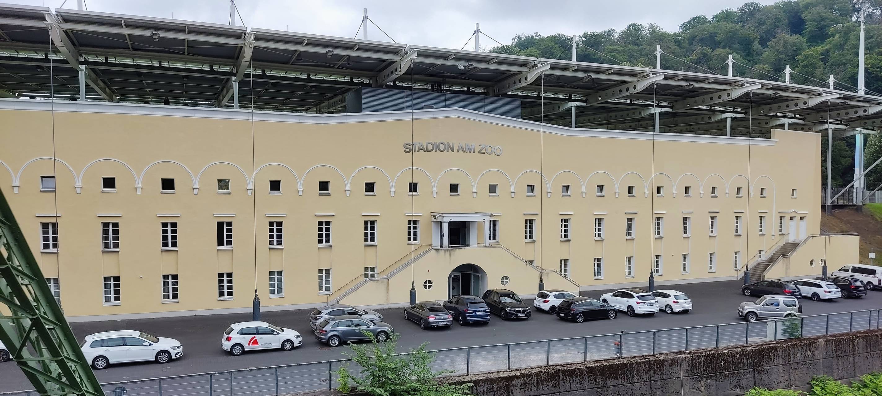 Die Stadionwand leuchtet heute Abend
