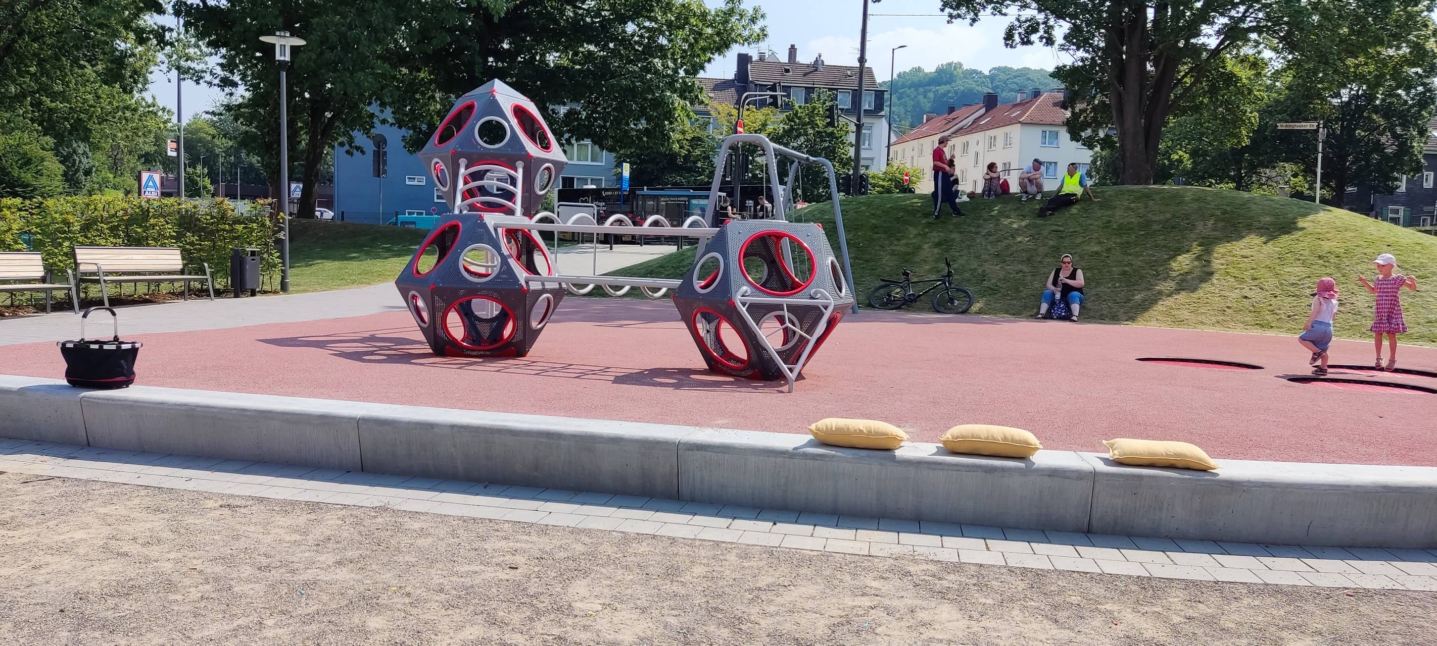 Spielplatz Gustav-Müller eingeweiht