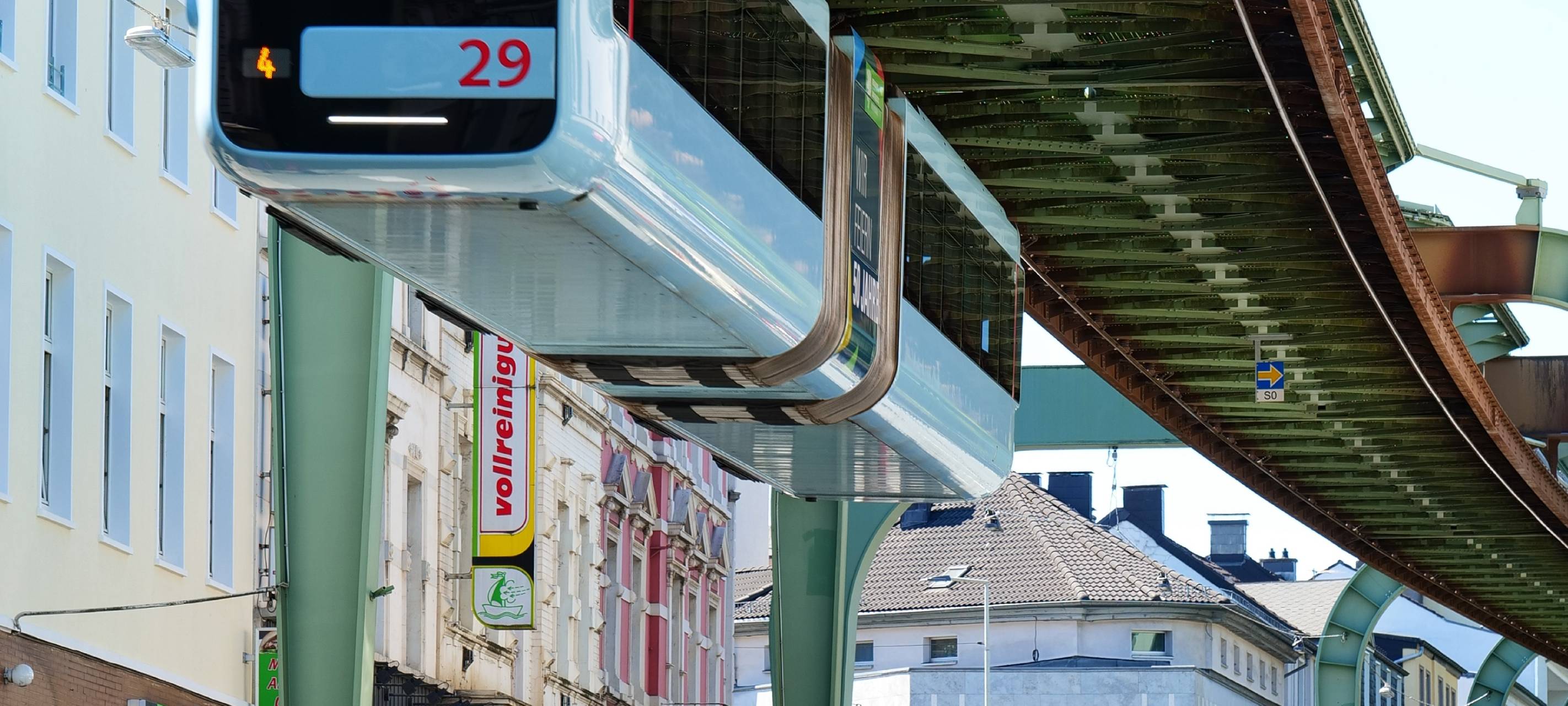Schwebebahn fährt nicht