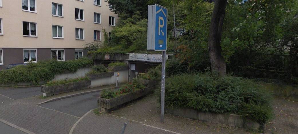 Streit um Parkhaus hält an