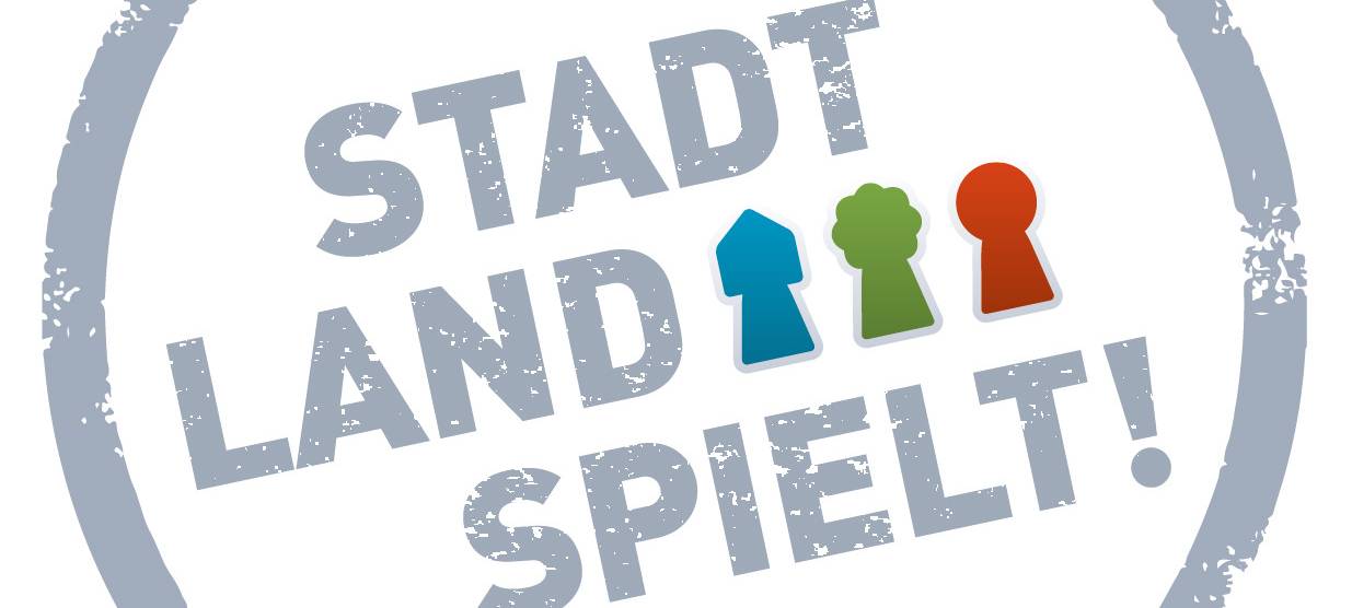 "Stadt Land spielt" in der Bibliothek