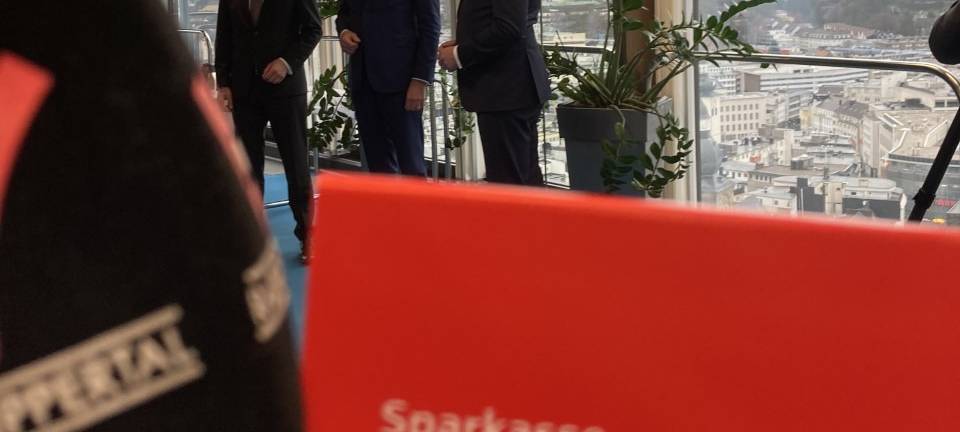 Sparkasse will 24/7 telefonisch erreichbar sein