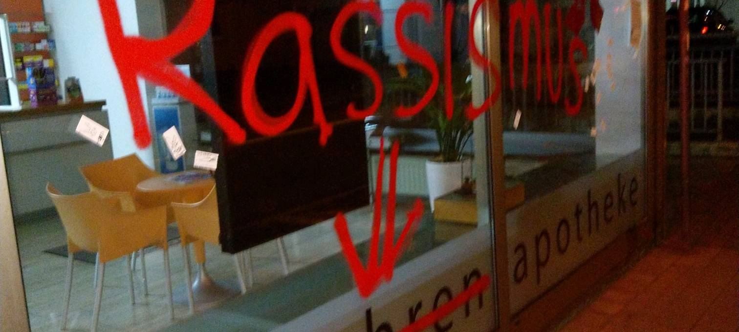 Illegaler Protest gegen den Namen