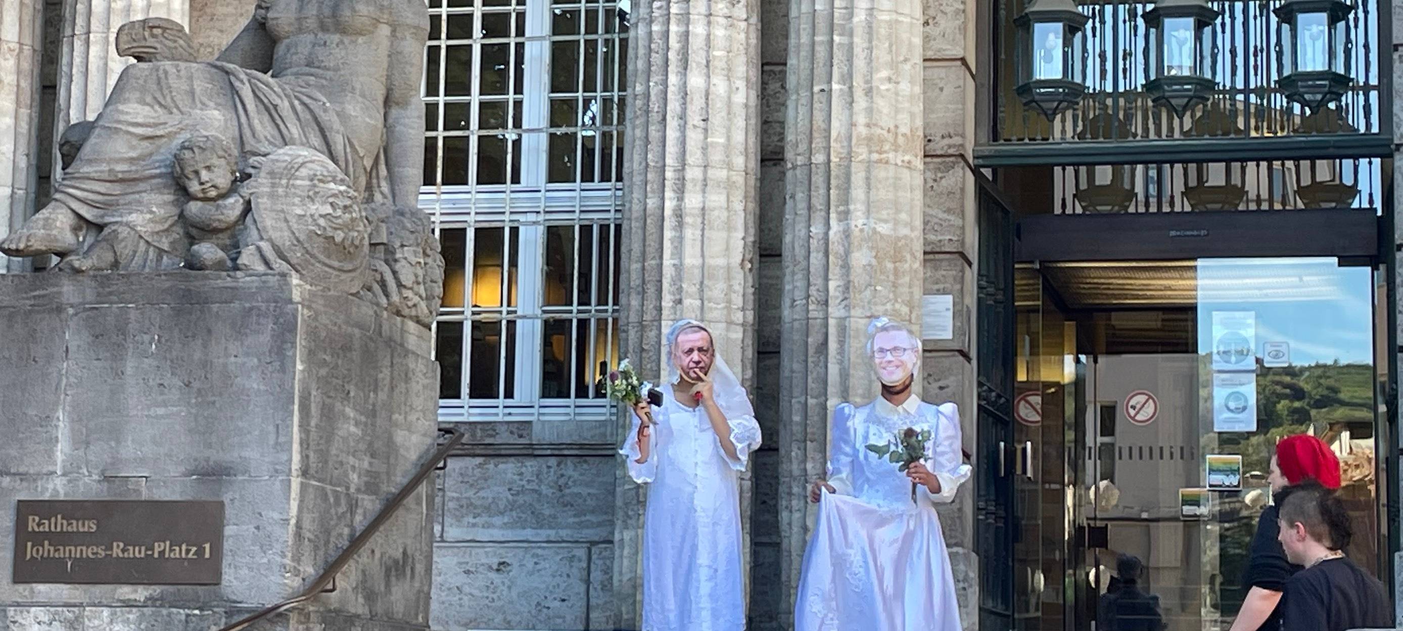 Protestaktion gegen Moschee-Pläne