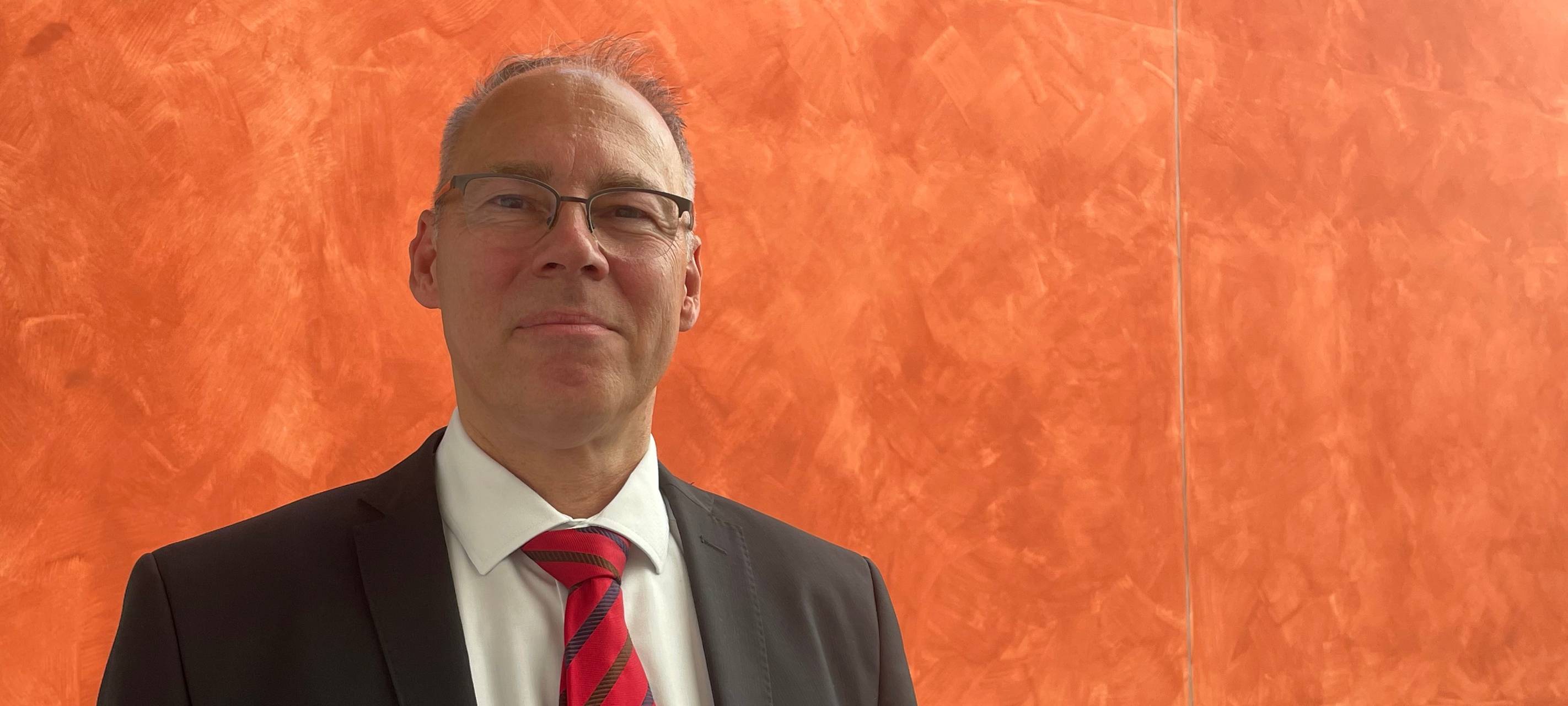 Ermittlungen nach tödlichem Fenstersturz