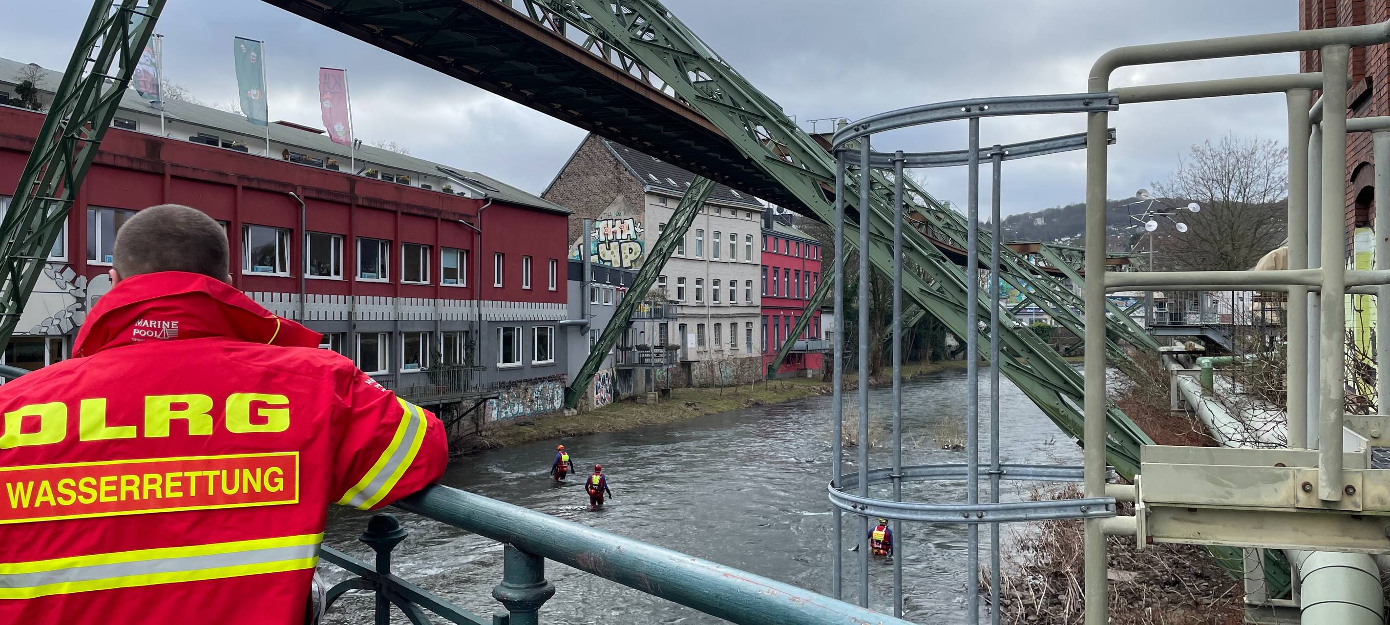 Suche nach Kind in der Wupper eingestellt