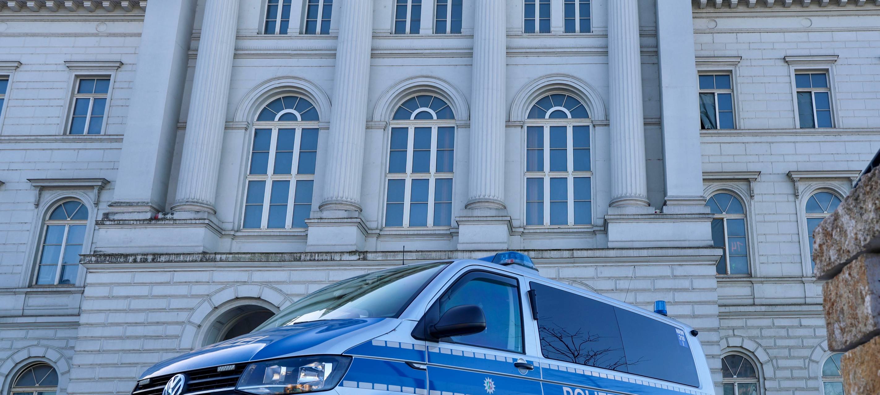 Polizei nimmt Dieb am Wuppertaler Hauptbahnhof fest