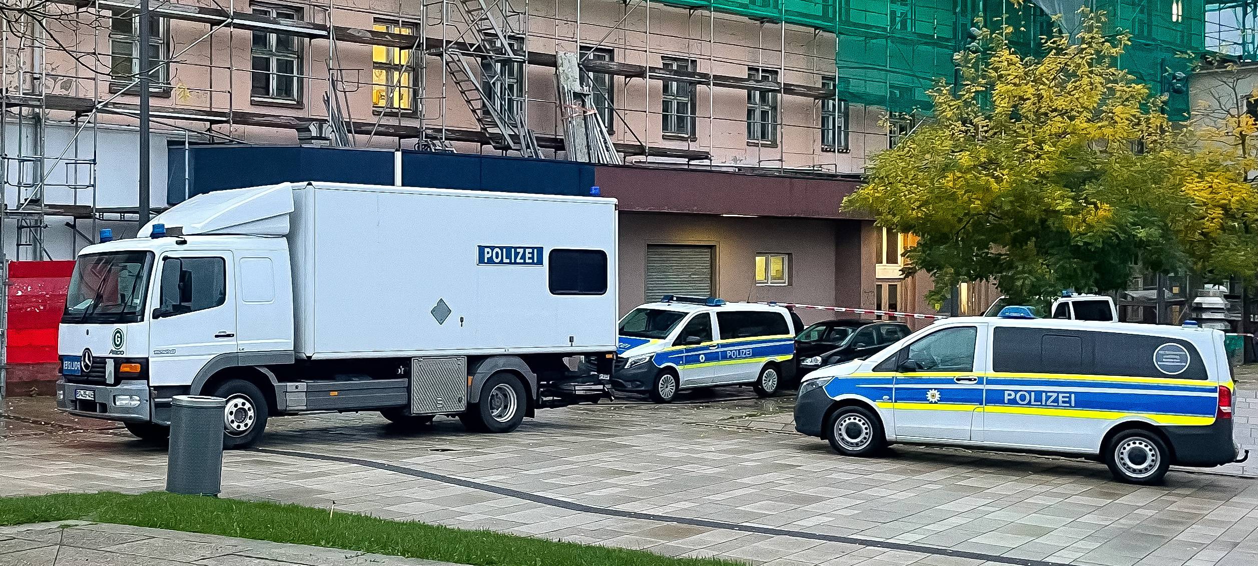 Schwarzfahrer verletzt Polizisten