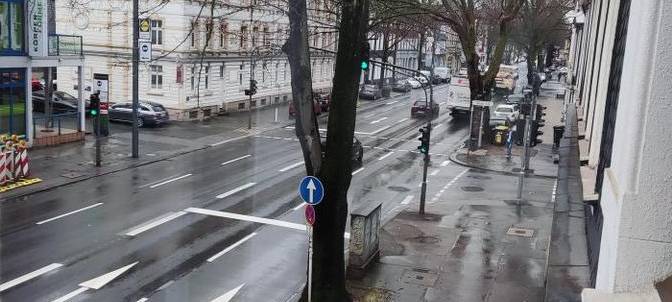 Nach Unfall: B7 in Richtung Elberfeld gesperrt